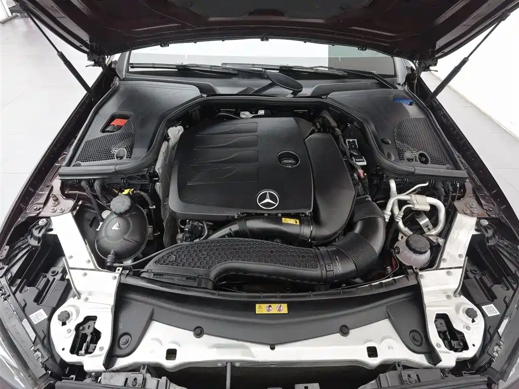 Mercedes-Benz E-Class 2020 — фото 6