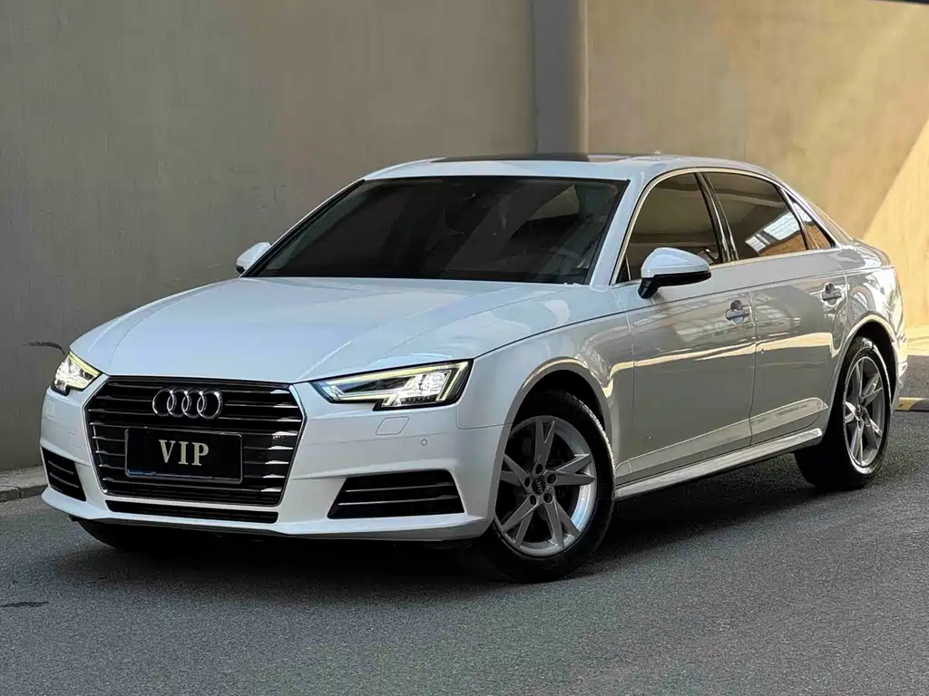 Audi A4L 2018