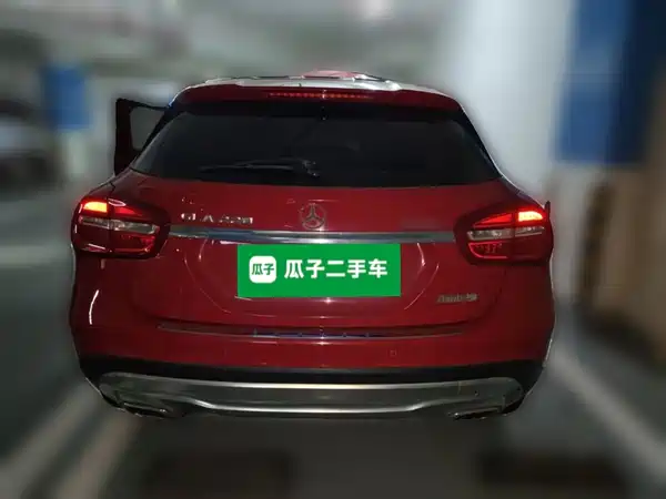Mercedes-Benz GLA 2016