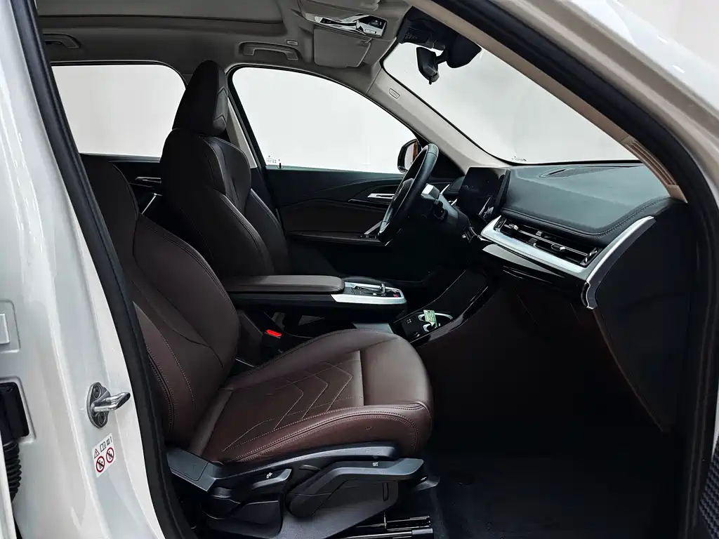 BMW X1 2023 — фото 16