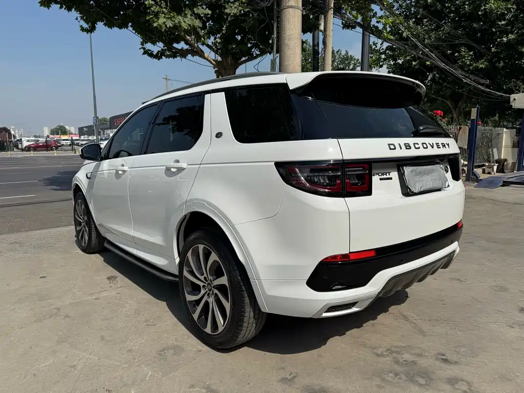 Land Rover Discovery Sport 2021 — фото 9