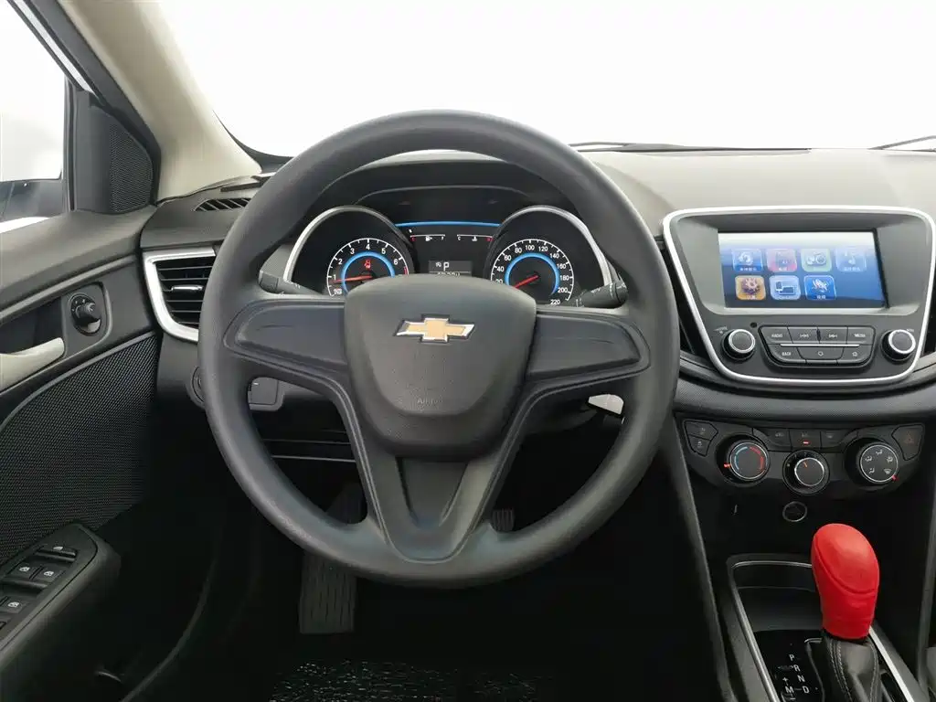 Chevrolet Cavalier 2019 — фото 11