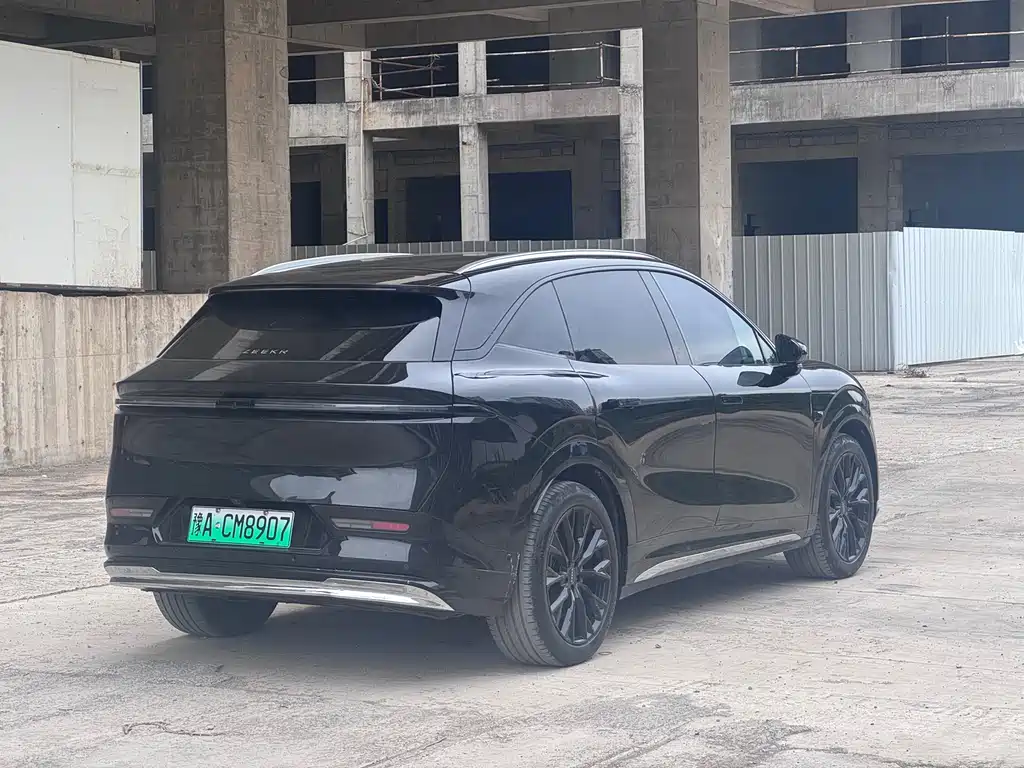 Zeekr 7X 2025