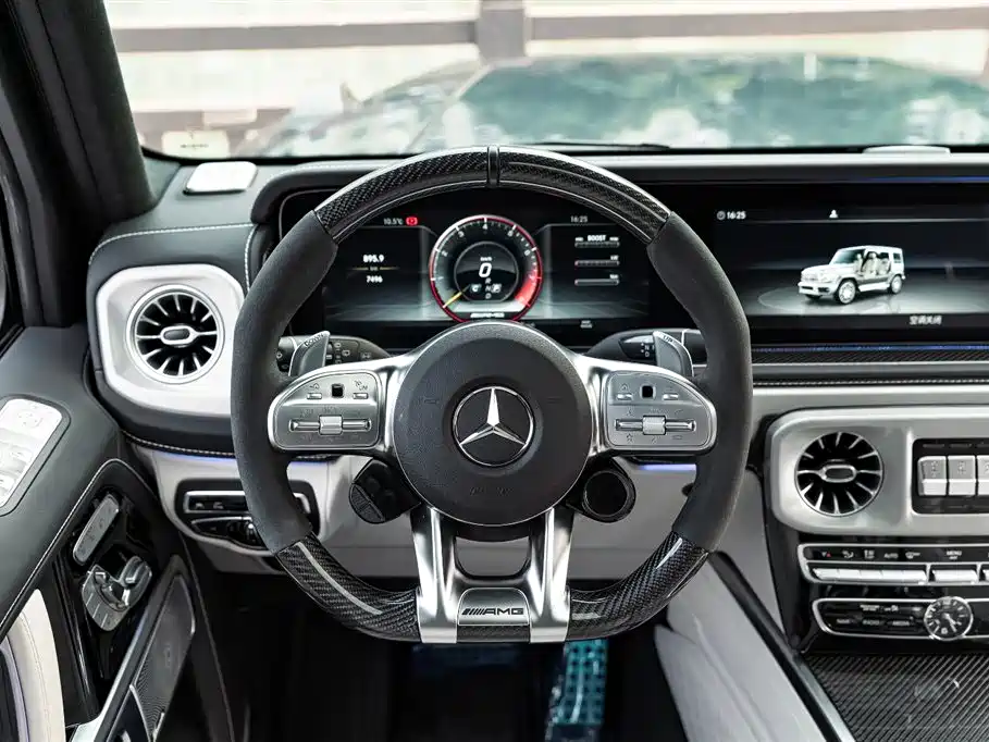Mercedes-Benz G-Class AMG 2023 — фото 17