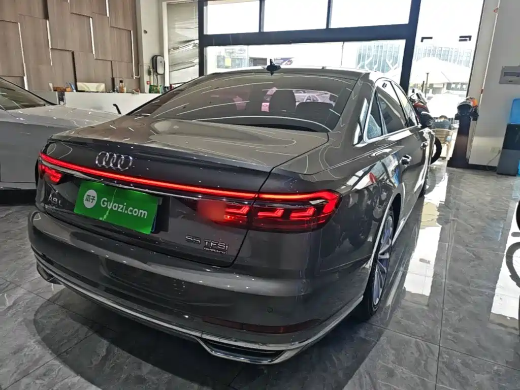 Audi A8 2019