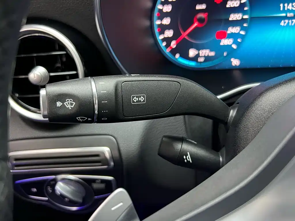 Mercedes-Benz C-Class 2020 — фото 22