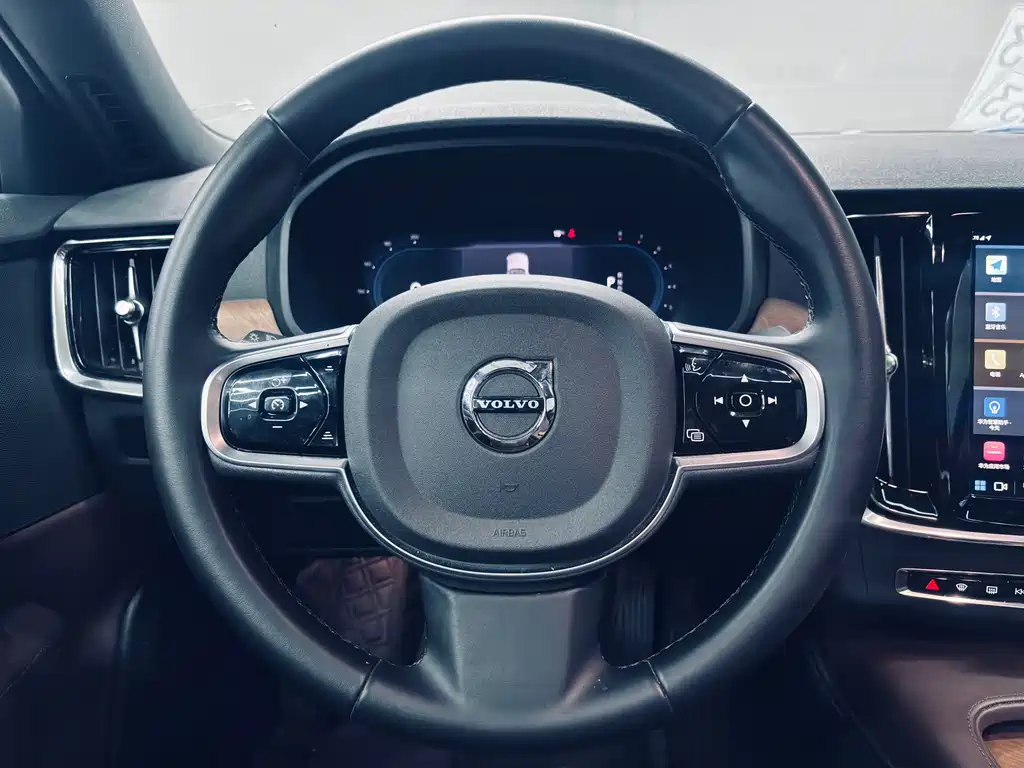Volvo S90 2025 — фото 12