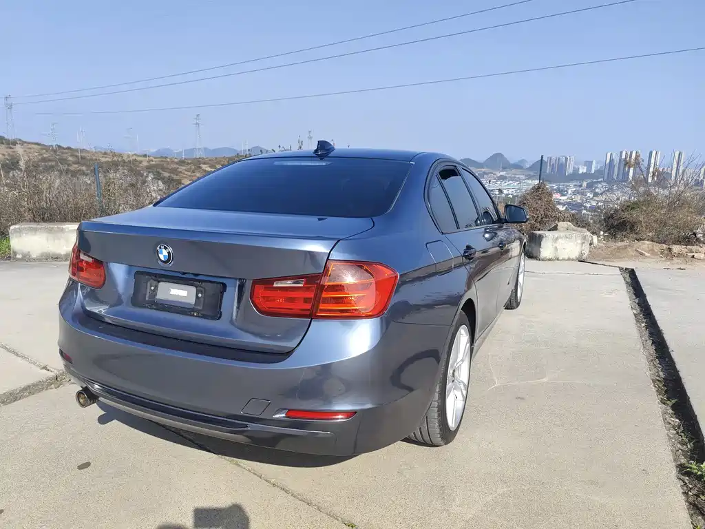 BMW 3 Series 2015 — фото 12