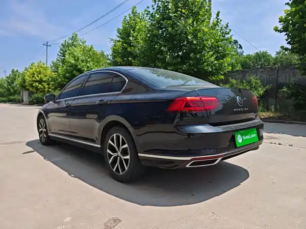 Volkswagen Magotan 2022