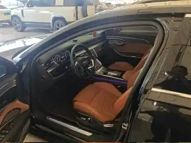 Audi A8 2024