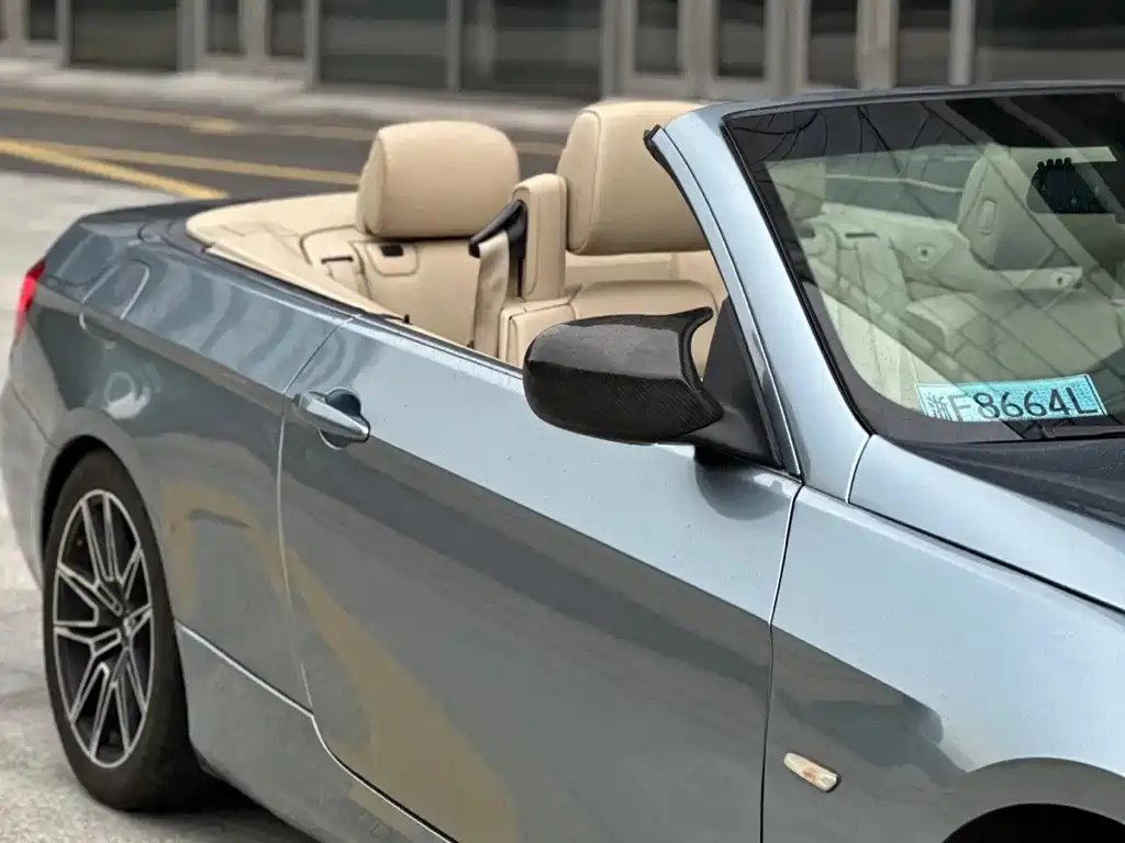 BMW 3 Series 2010 — фото 23