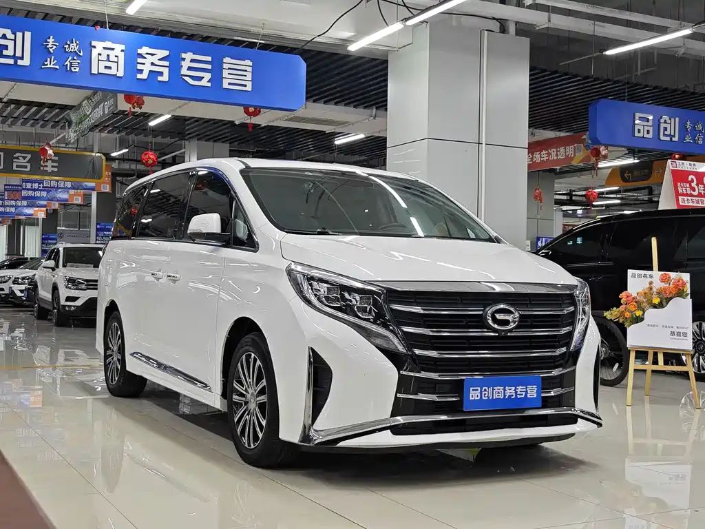 GAC Trumpchi M8 2022 — фото 3