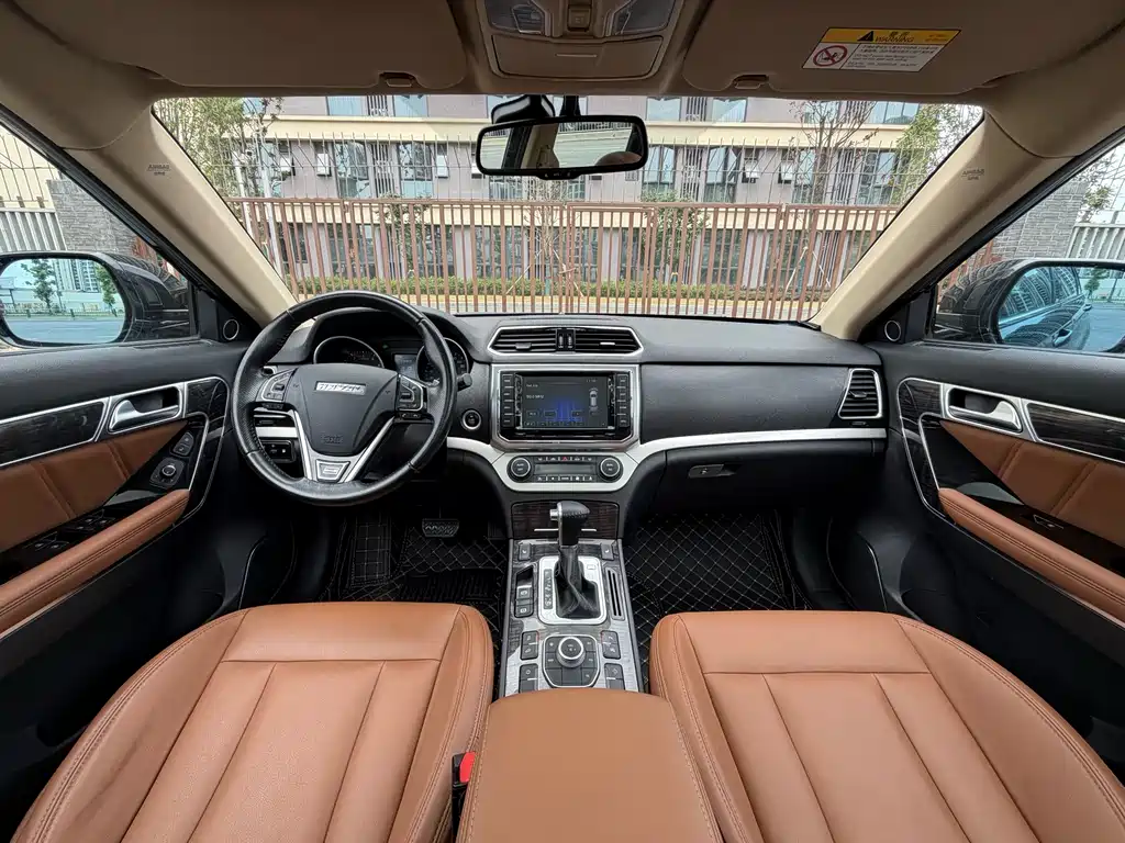Haval H6 Coupe 2015 — фото 8