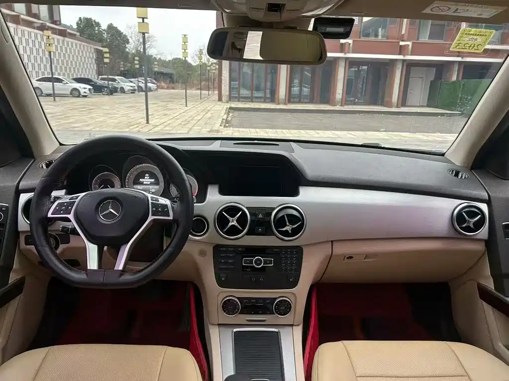 Mercedes-Benz GLK-Class 2015