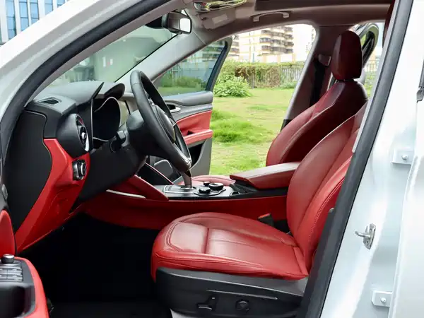 Alfa Romeo Stelvio 2019