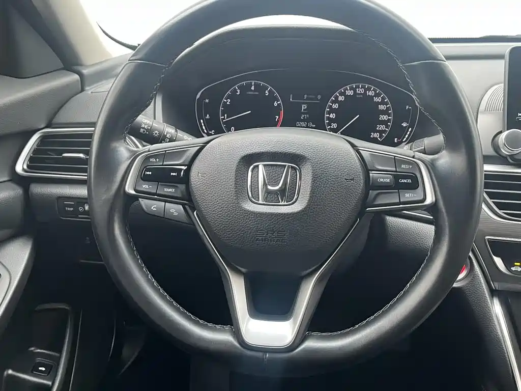 Honda Accord 2021 — фото 12