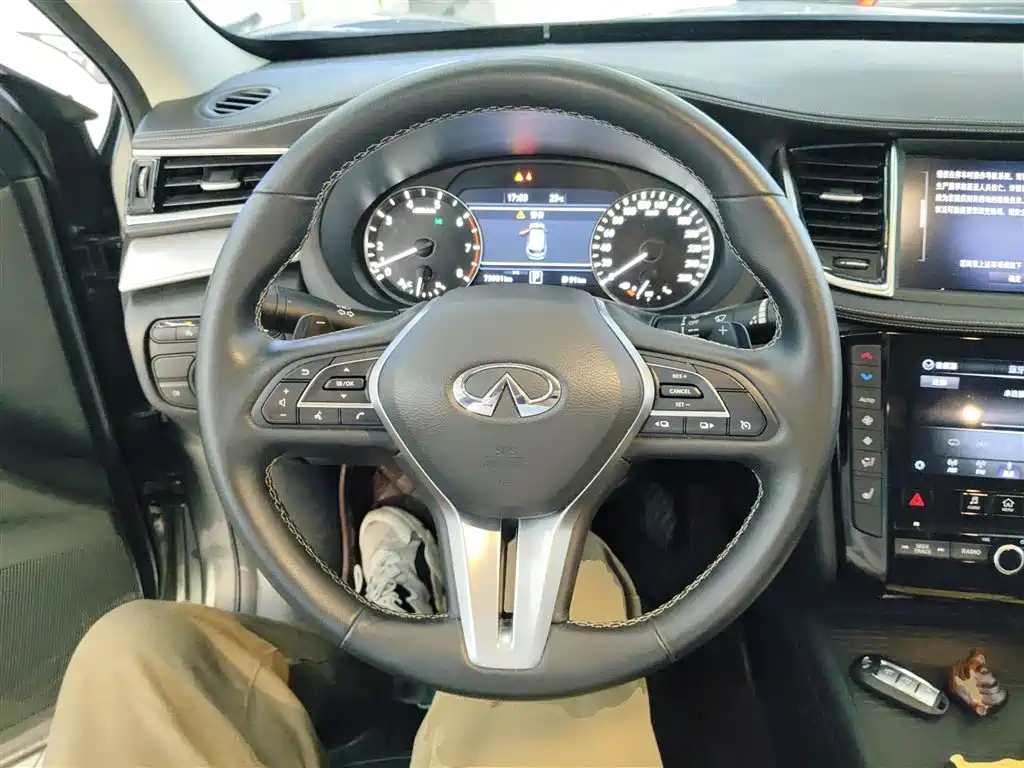 Infiniti QX50 2021 — фото 11