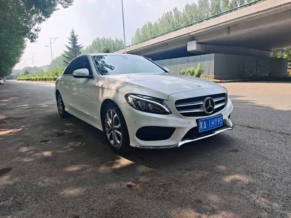 Mercedes-Benz C-Class 2018