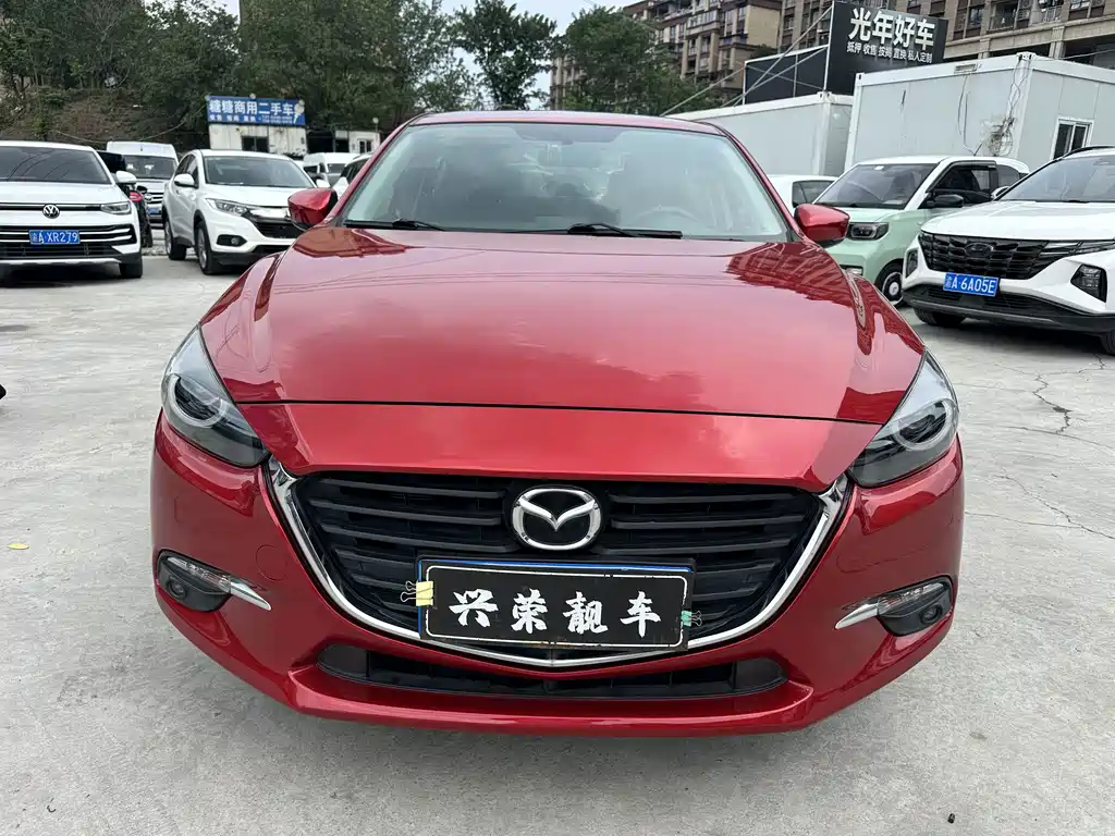 Mazda 3 Axela 2019
