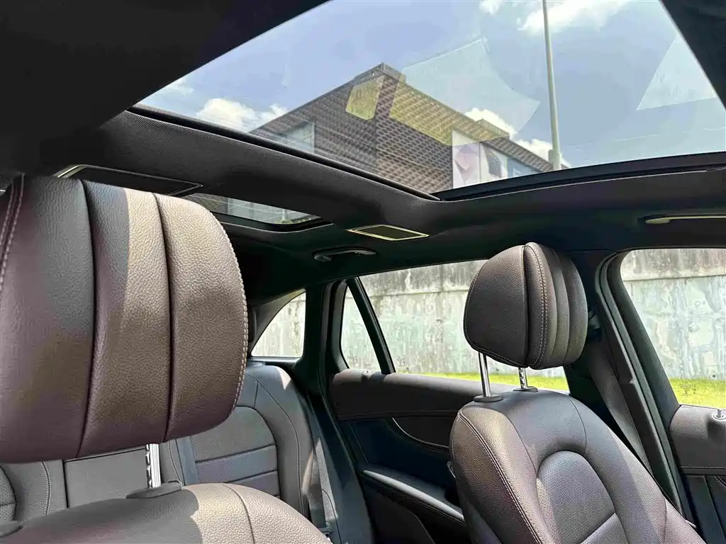 Mercedes-Benz GLC 2020 — фото 21