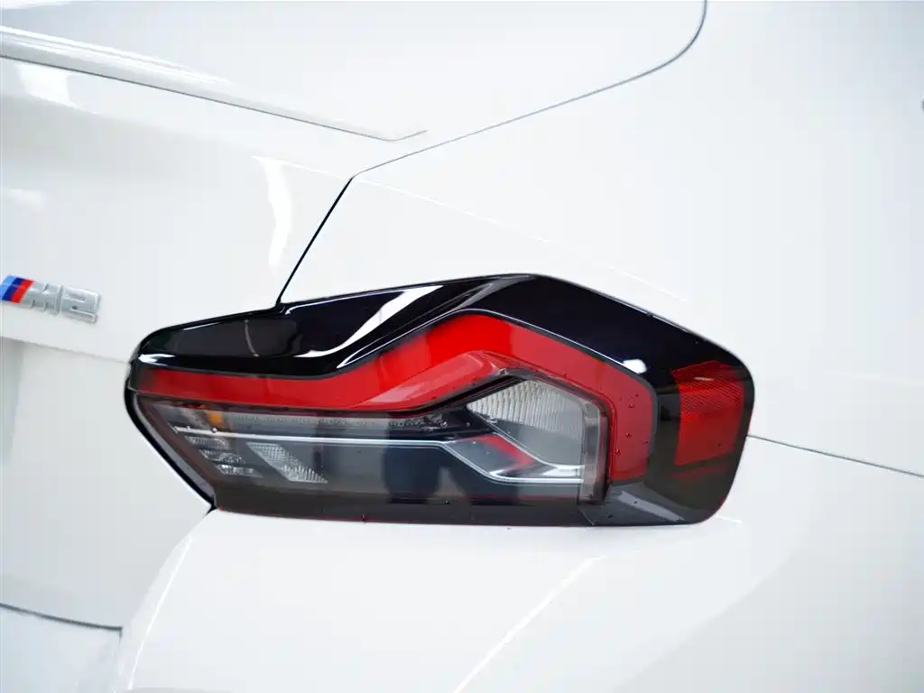 BMW M2 2024
