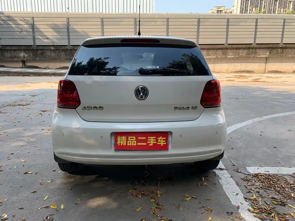 Volkswagen Polo 2014