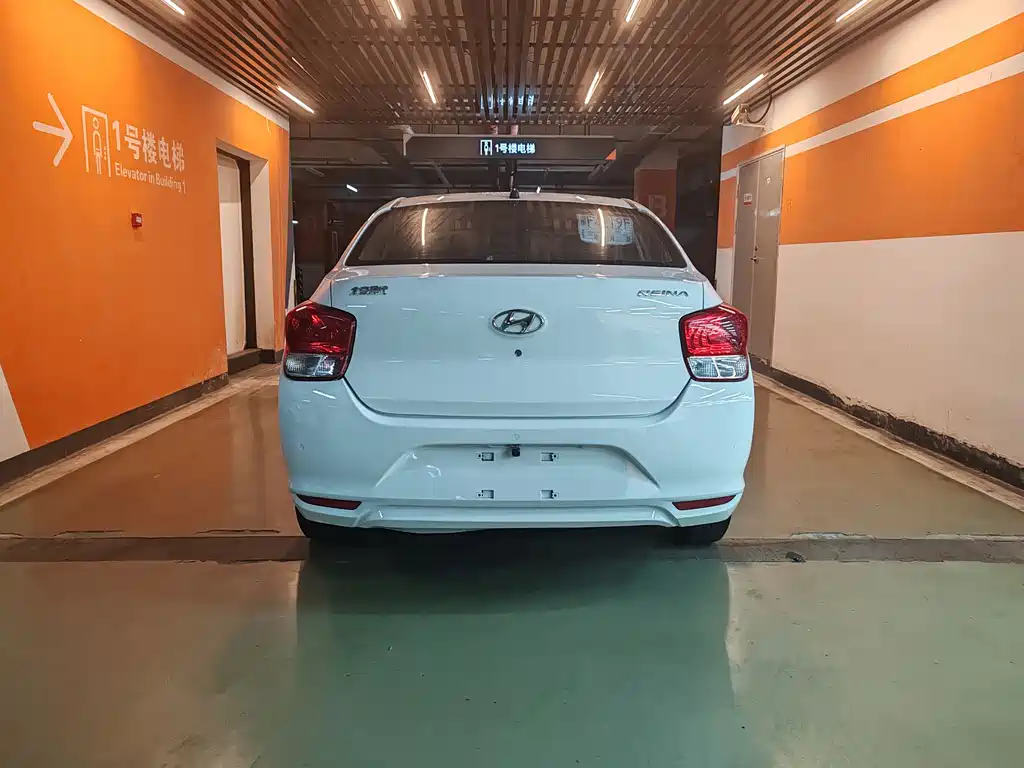 Hyundai Verna 2019 — фото 10