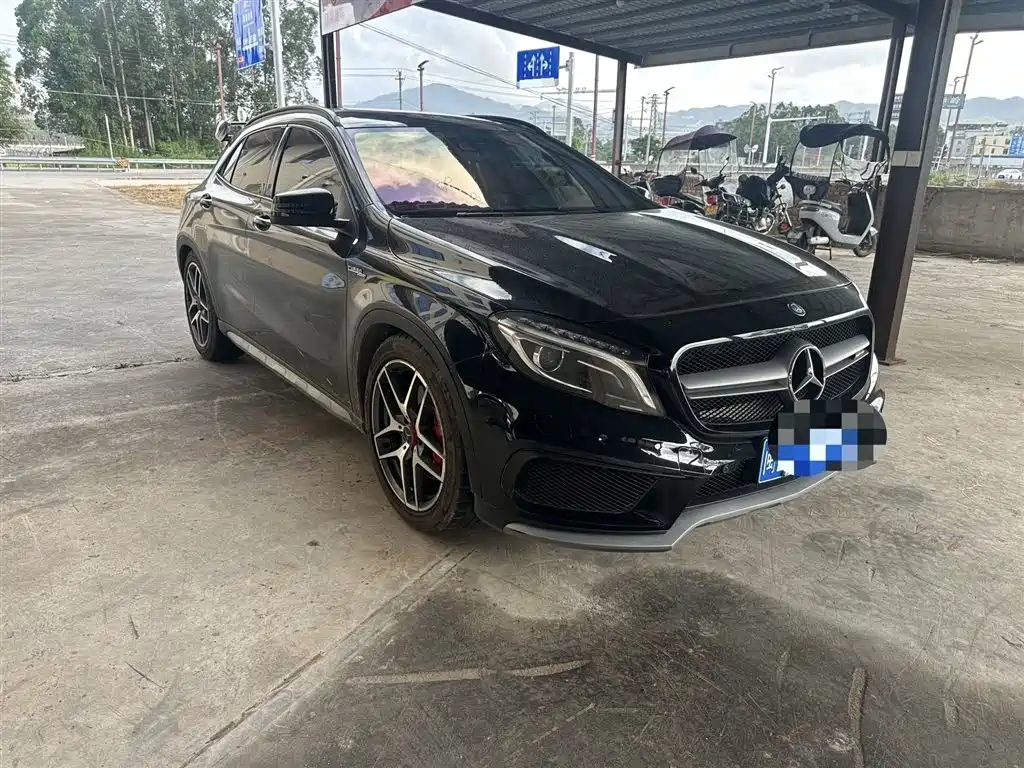 Mercedes-Benz GLA AMG 2017