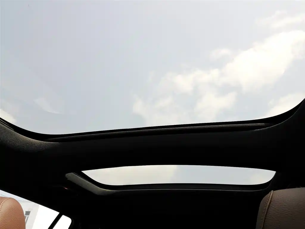 Mercedes-Benz GLB 2022 — фото 15