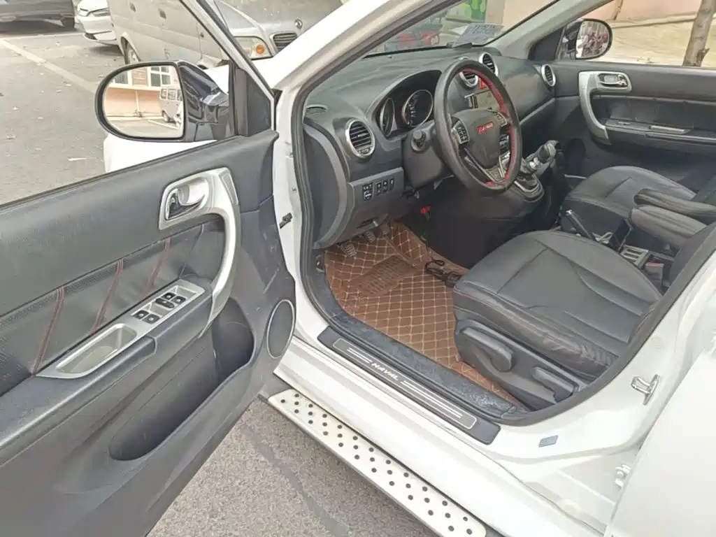 Haval H6 2015 — фото 16