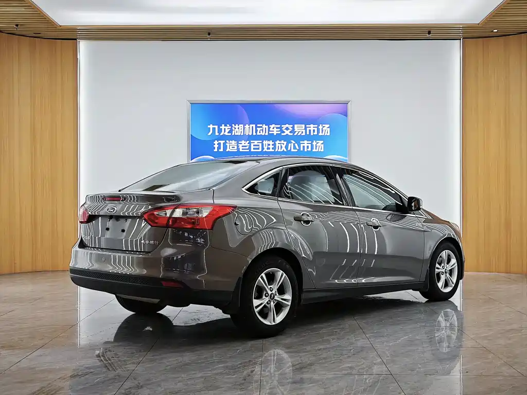 Ford Focus 2014