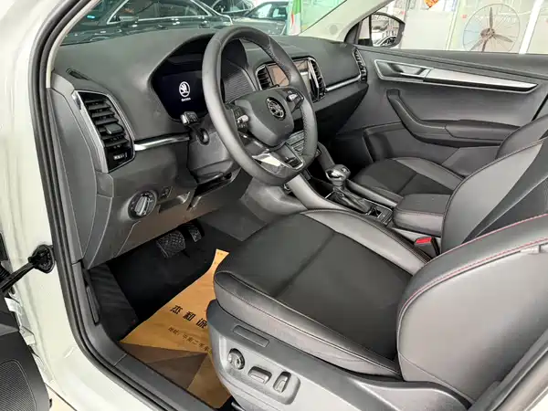 Skoda Karoq 2023