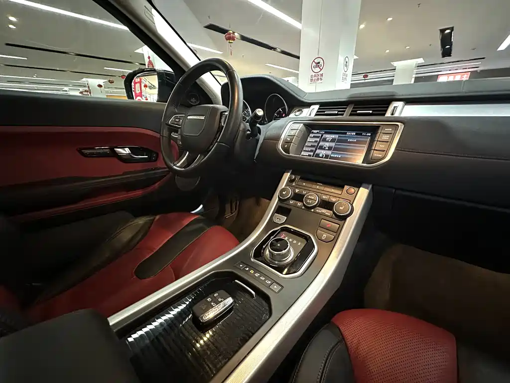 Land Rover Evoque 2012 — фото 17