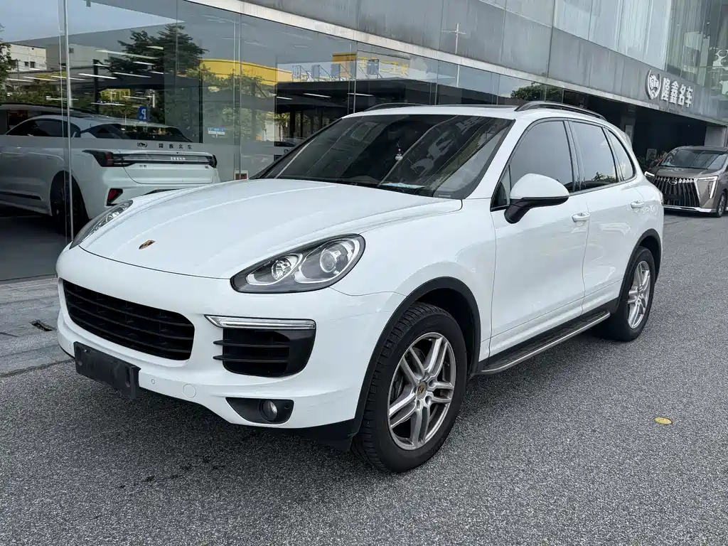 Porsche Cayenne 2016