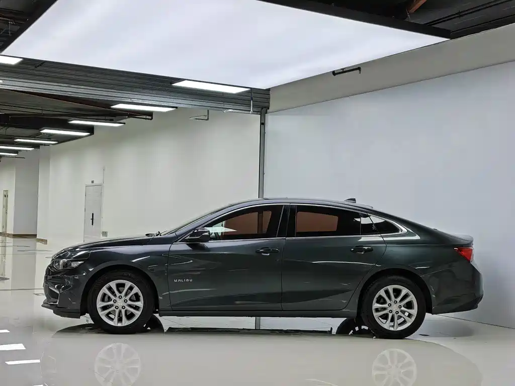 Chevrolet Malibu XL 2017 — фото 4