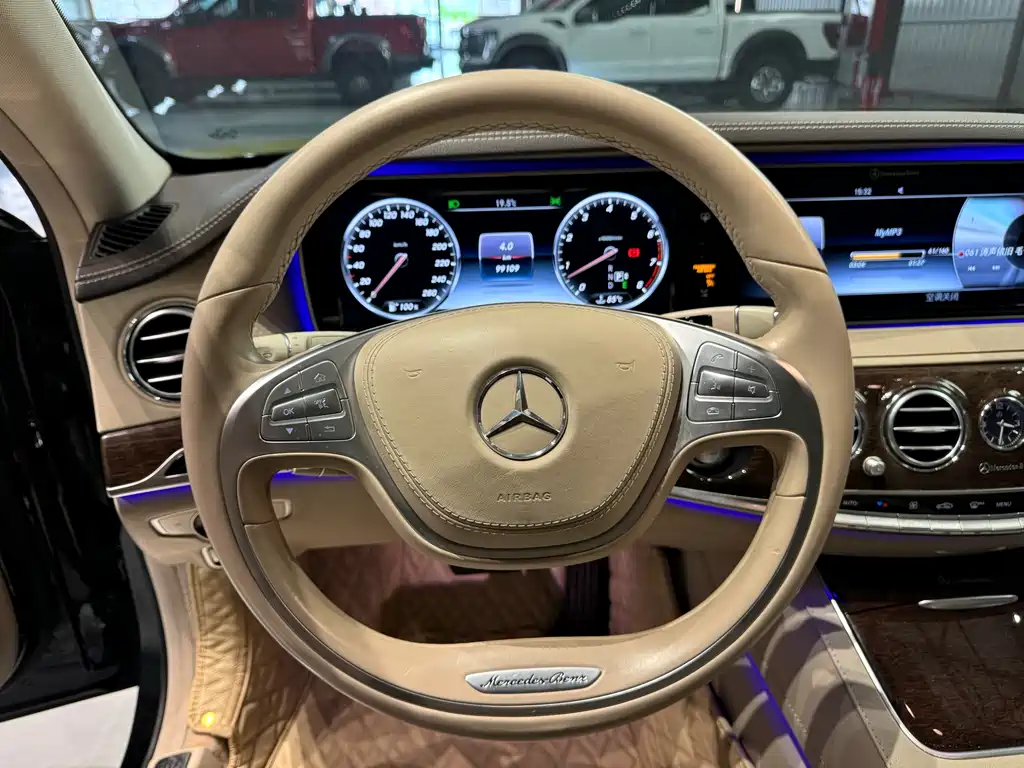 Mercedes-Benz S-Class 2016 — фото 13