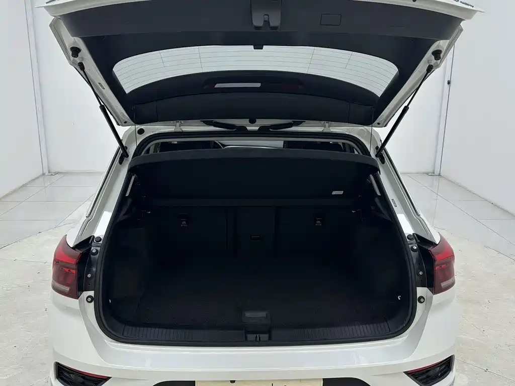 Volkswagen T-Roc 2022 — фото 15