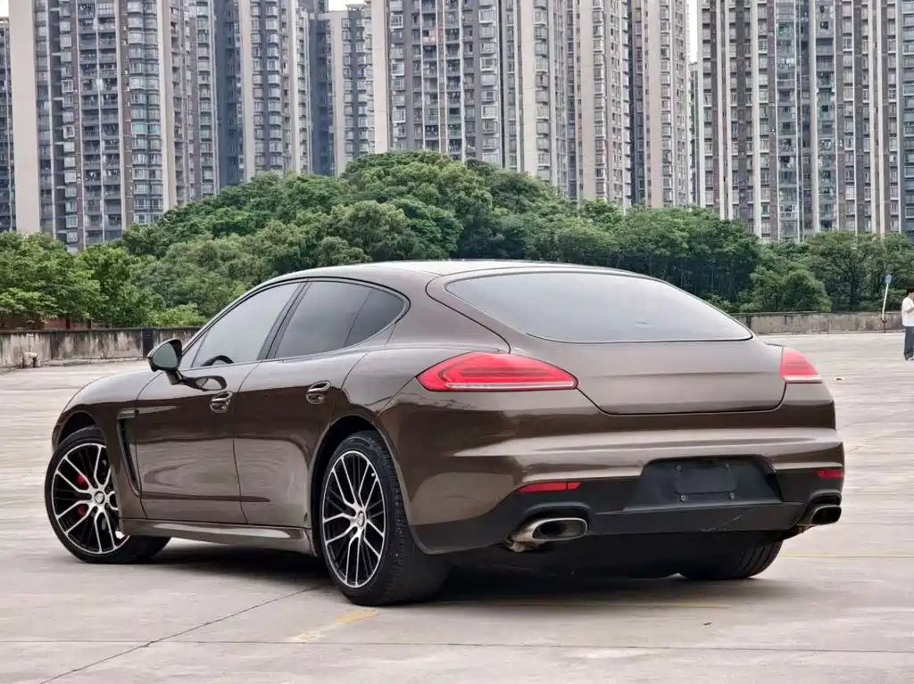 Porsche Panamera 2015 — фото 3
