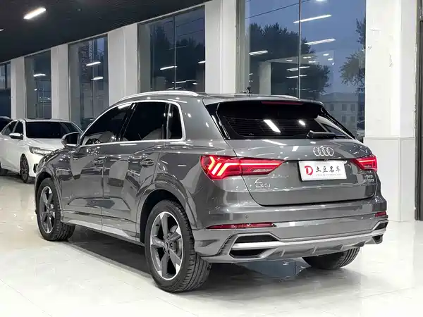Audi Q3 2022