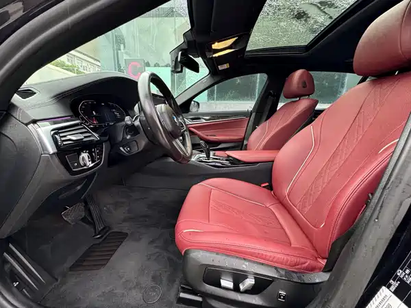 BMW 5 Series 2022