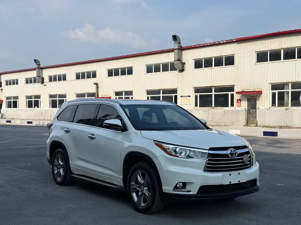 Toyota Highlander 2016