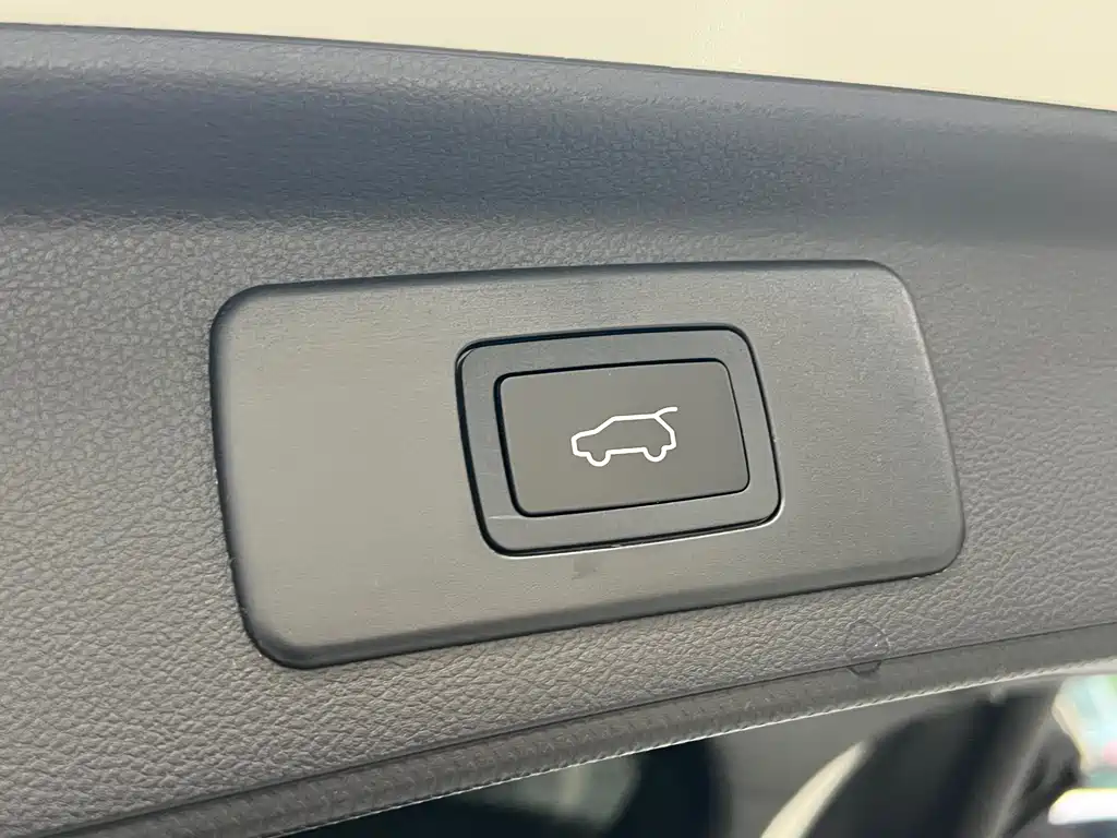 Subaru Forester 2019 — фото 24