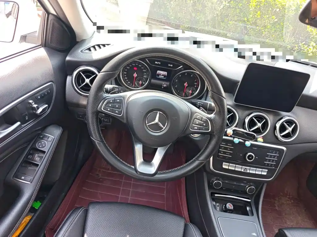 Mercedes-Benz GLA 2018