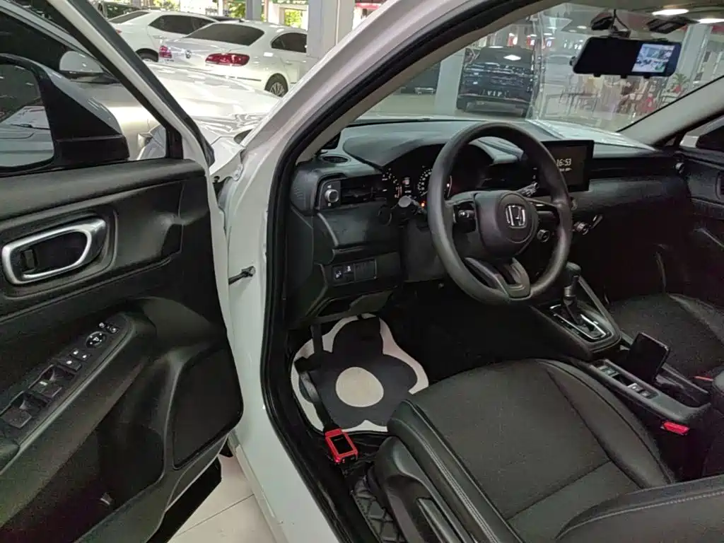 Honda Vezel 2023 — фото 16