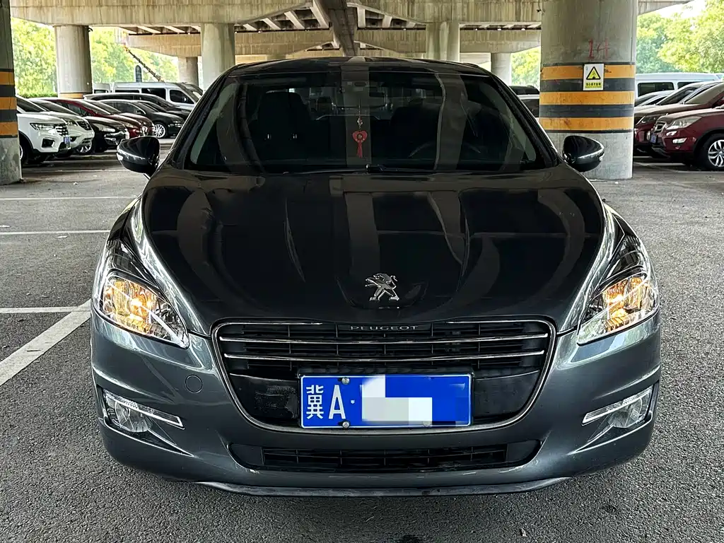 Peugeot 508 2012 — фото 2