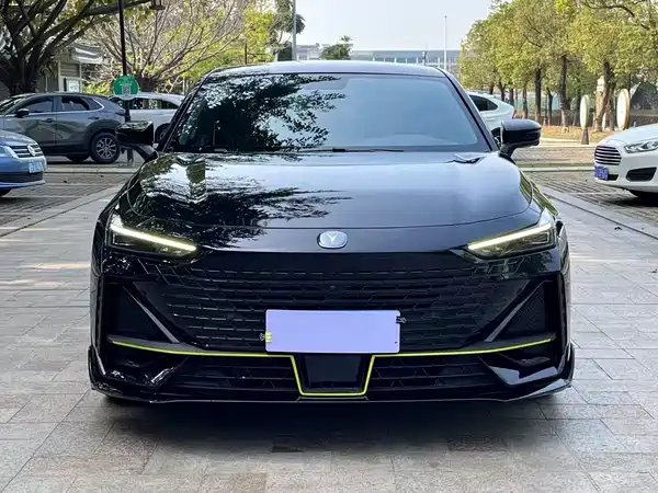 Changan UNI-V 2022
