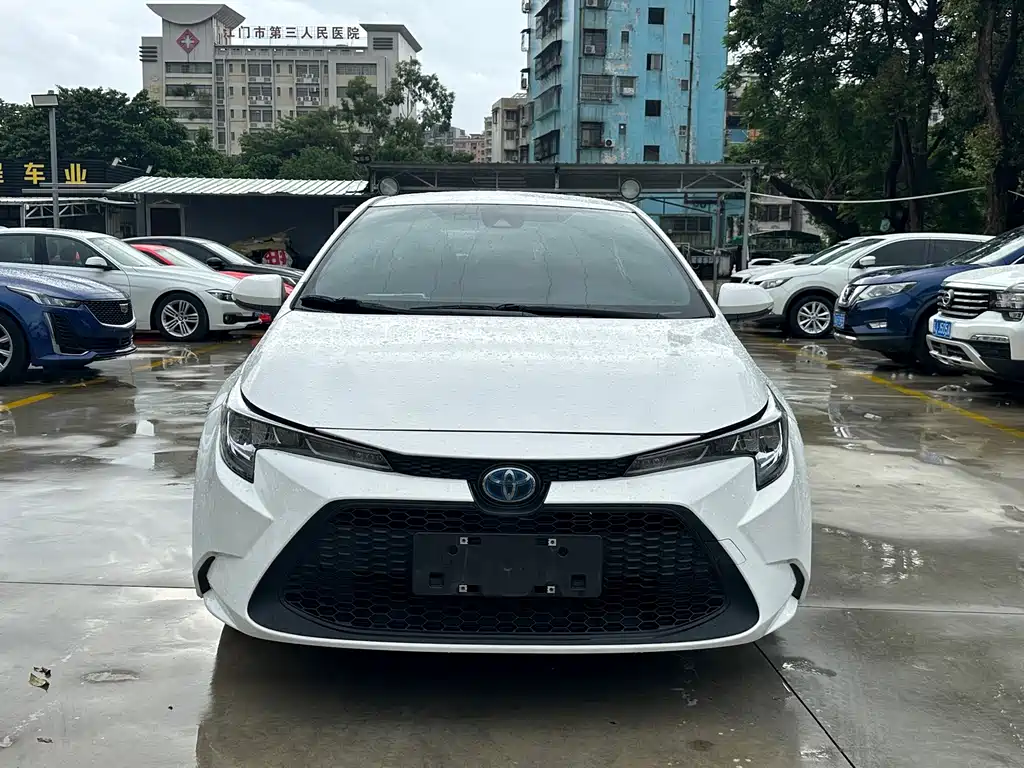 Toyota Levin 2021 — фото 1