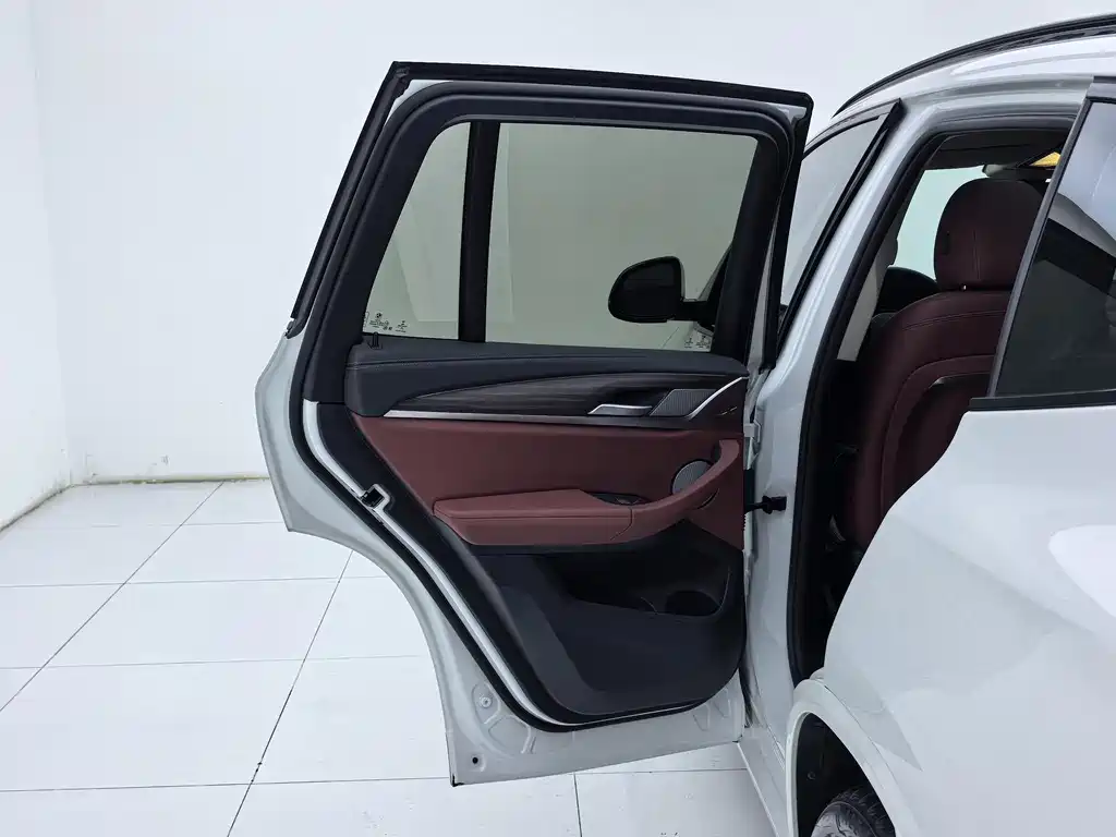 BMW X3 2023 — фото 19