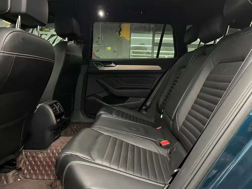 Volkswagen Viloran 2022