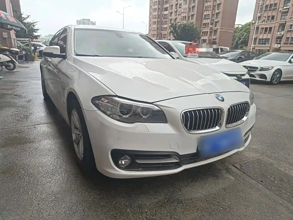 BMW 5 Series 2016